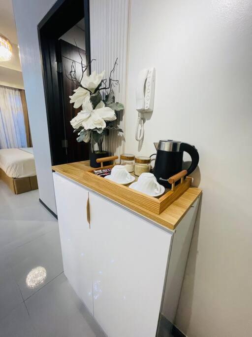 Marias Suite Near Manila Bay Free Use Of Pool Екстериор снимка