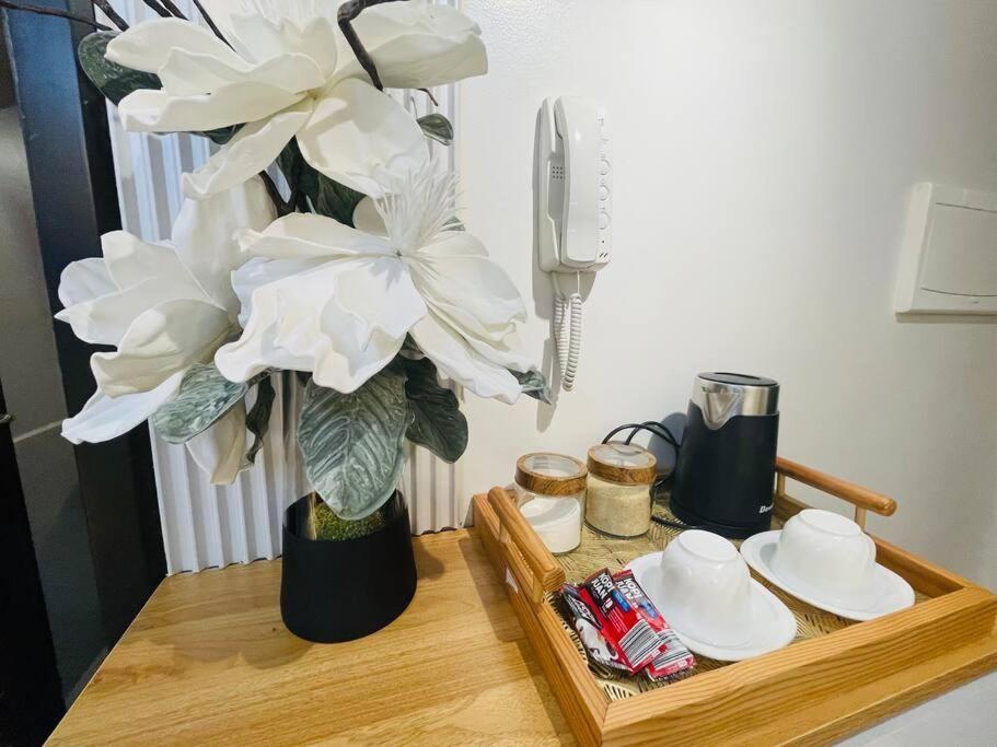 Marias Suite Near Manila Bay Free Use Of Pool Екстериор снимка